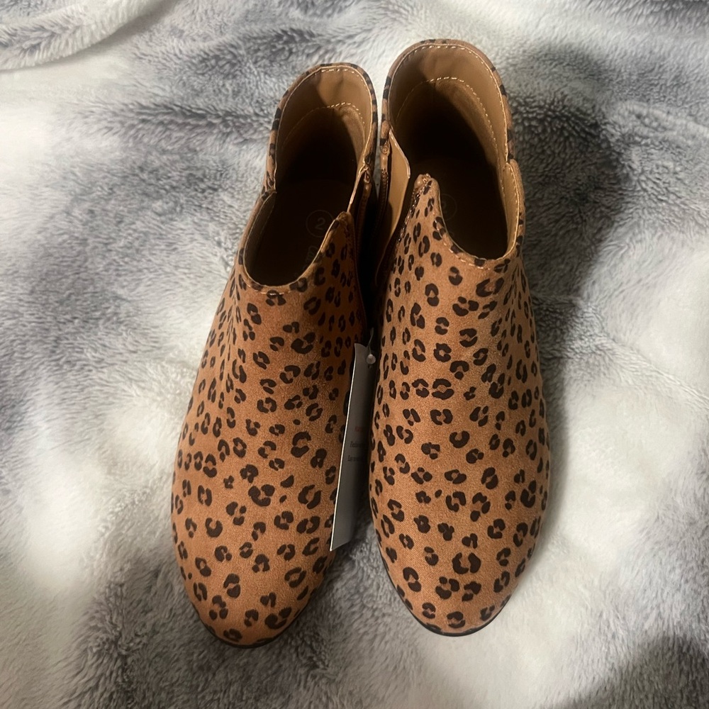 Leopard Print girls Ankle Boots
